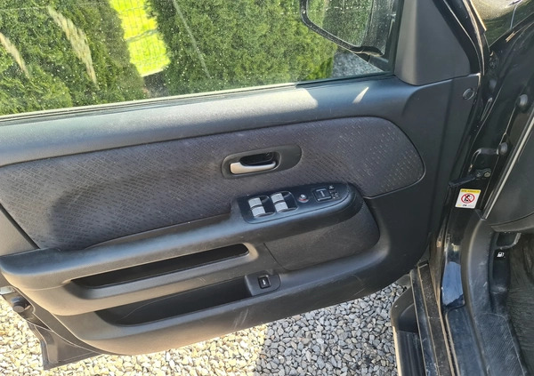 Honda CR-V cena 19000 przebieg: 280650, rok produkcji 2004 z Radków małe 232